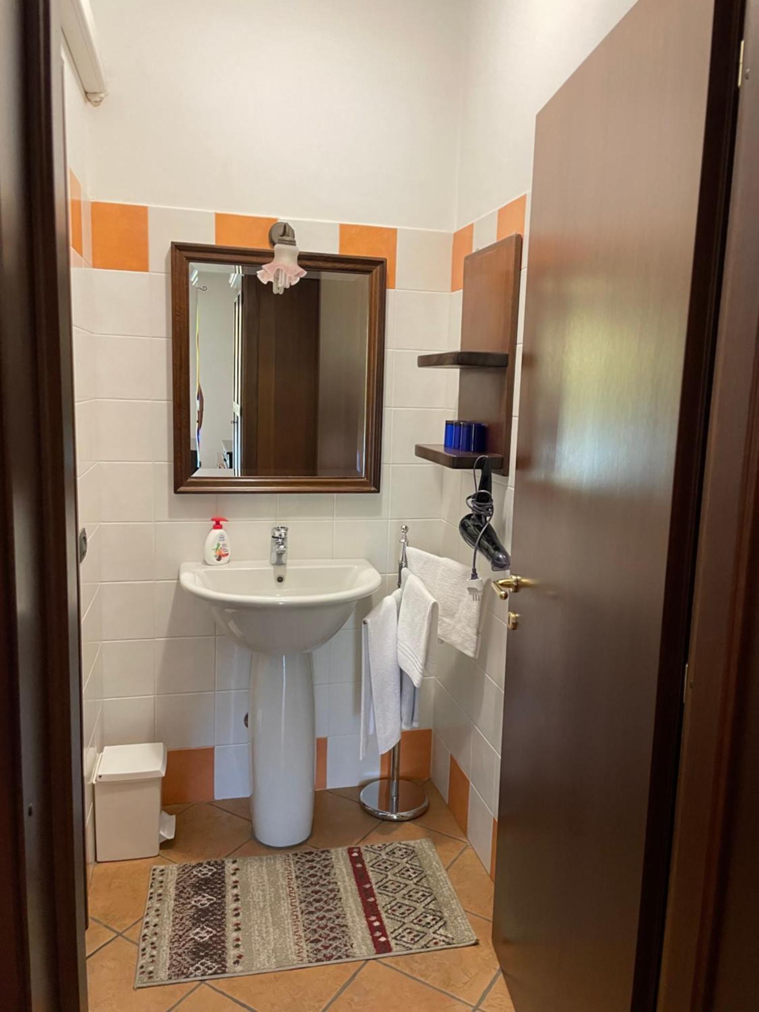 Agriturismo Le Viole Barolo Ngoại thất bức ảnh