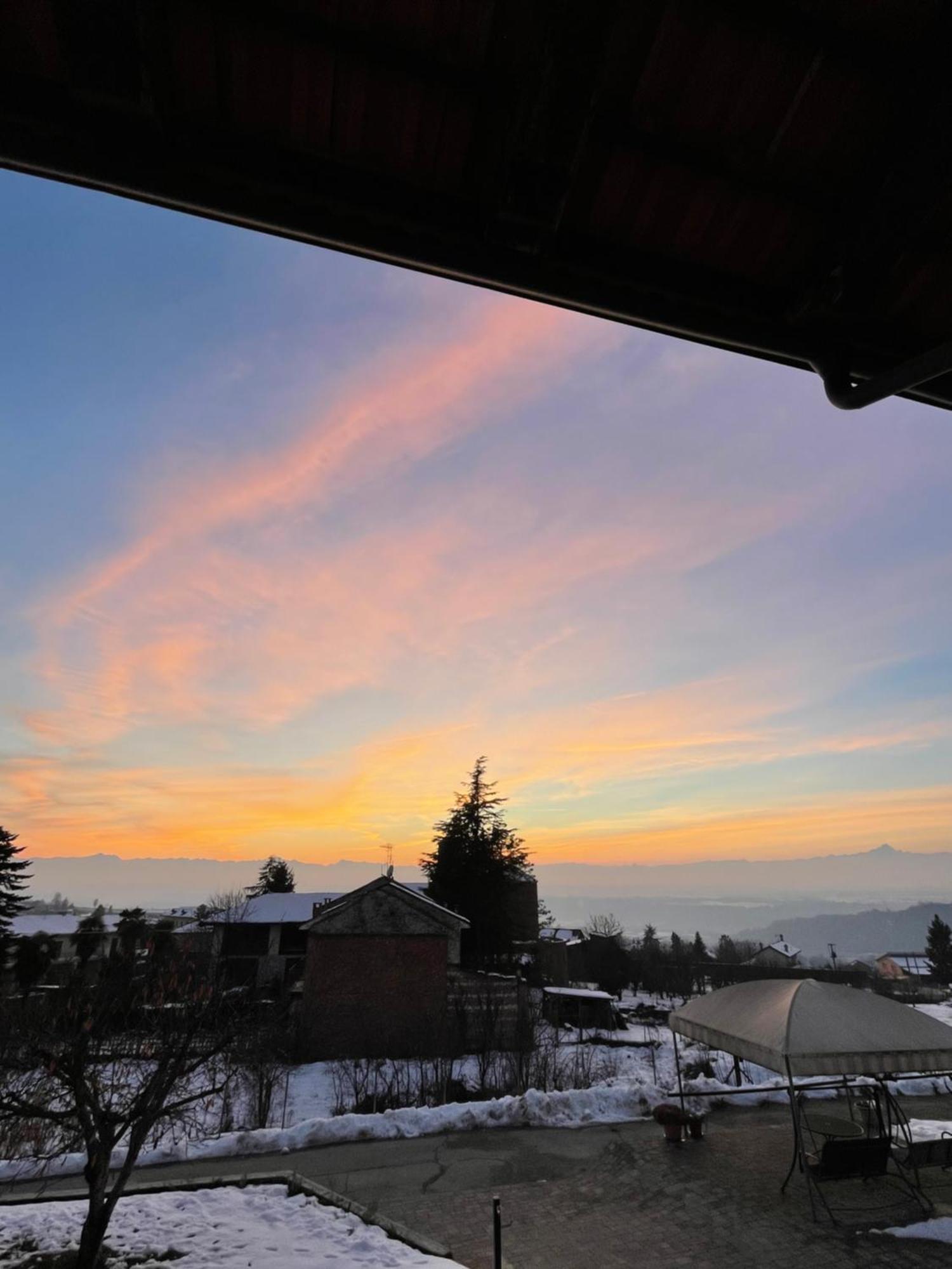 Agriturismo Le Viole Barolo Ngoại thất bức ảnh